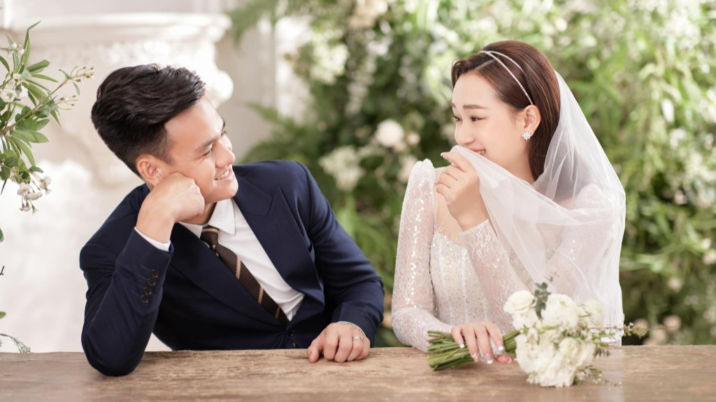 Chồng Ất Dậu vợ Nhâm Ngọ có hợp nhau trong hôn nhân? Đường tình duyên của họ có thuận lợi?