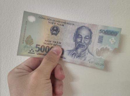 Nằm Mơ Thấy Tiền Rách Đánh Con Gì? Giải Mã Giấc Mơ Thấy Tiền Rách Đánh Số Mấy?