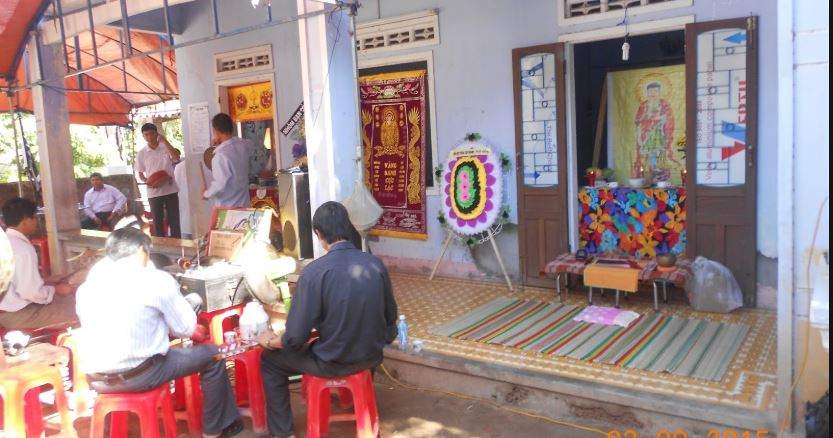 Nằm Mơ Thấy Đám Ma Người Lạ Đánh Con Gì? Giải Mã Giấc Mơ Thấy Đám Ma Người Lạ?