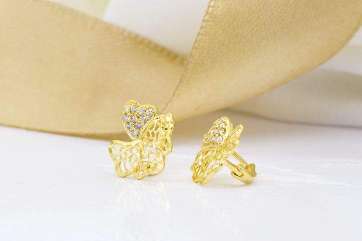 Nằm Mơ Thấy Bông Tai Vàng Đánh Con Gì? Giải Mã Giấc Mơ Thấy Bông Tai Vàng?