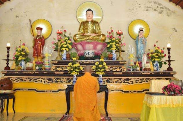 Nằm Mơ Thấy Phật A Di Đà Đánh Con Gì? Giải Mã Giấc Mơ Thấy Phật A Di Đà?