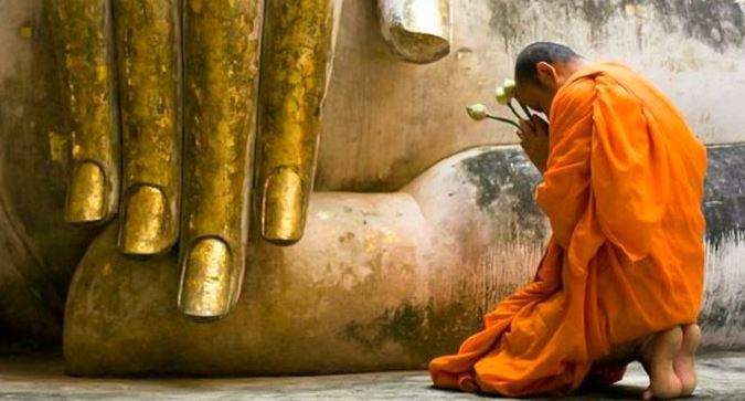 Nằm Mơ Thấy Niệm Phật Đánh Con Gì? Giải Mã Giấc Mơ Thấy Niệm Phật Đánh Số Mấy?